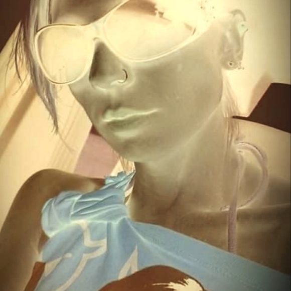 Meet your Posher, Tara Affair - Picture 4 of 4